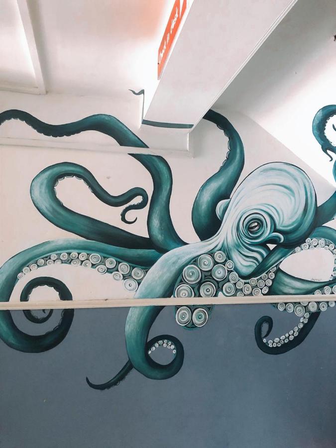 Lahinch -Beach -Surf- Hostel المظهر الخارجي الصورة